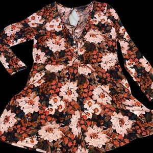 Forever 21 Plus Retro Floral Long Sleeves Lace Up Romper Shorts NWT 2X